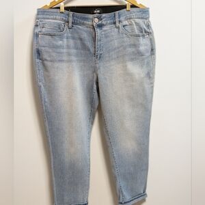 LuLaRoe Light Wash Women's Boyfriend Jeans LR302